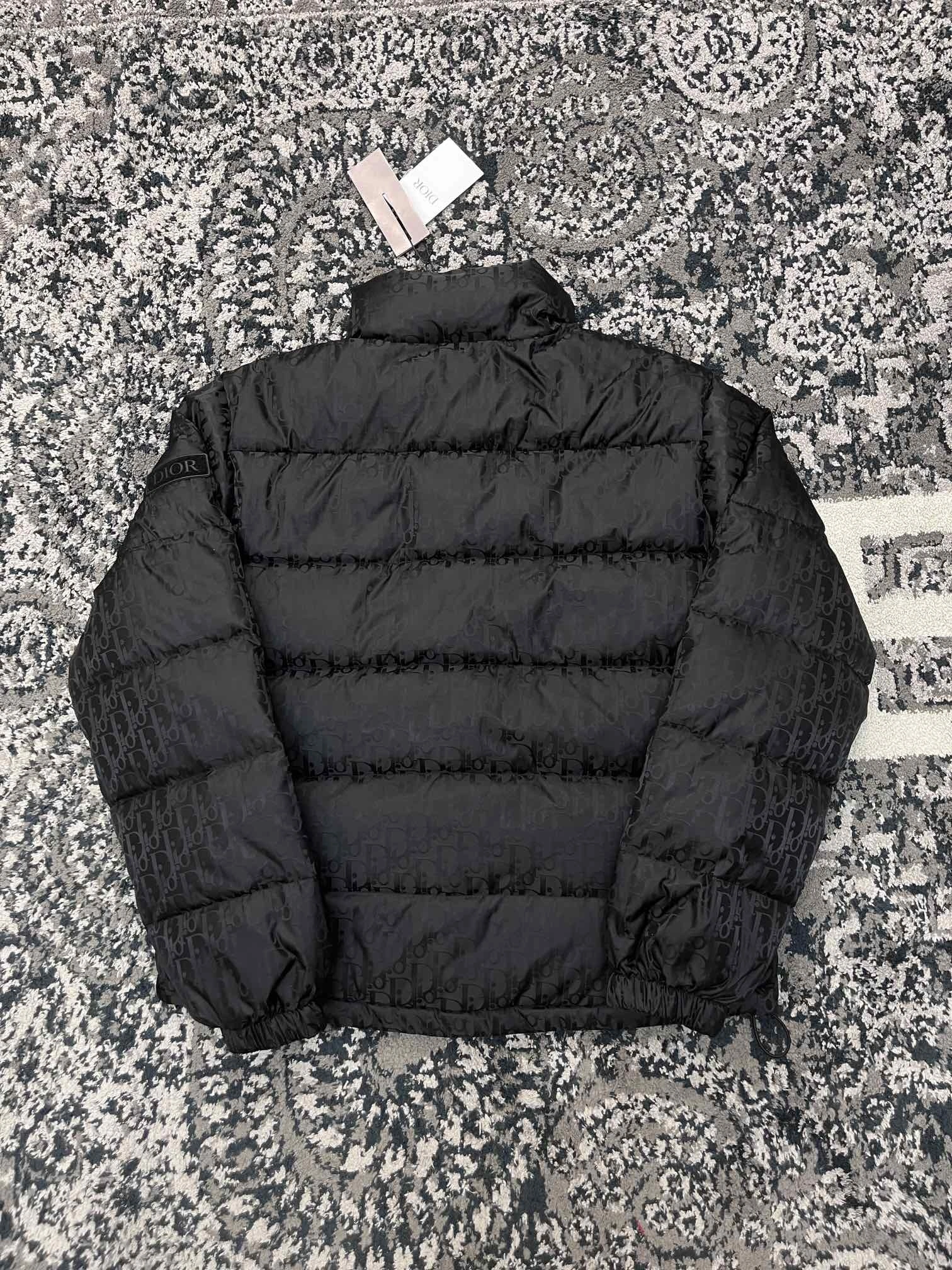 &wg.luxury- 4ior Down Jacket oversized item:D-F409I0402